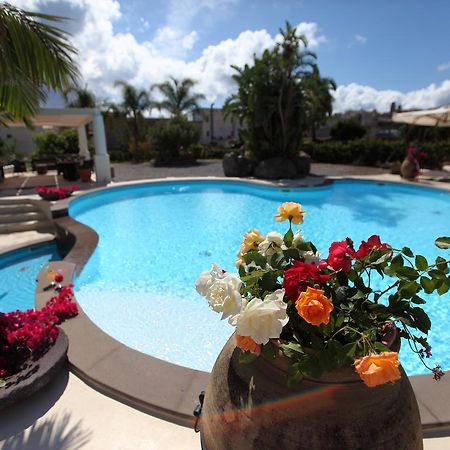 Residence Hotel La Giara Lipari  Zewnętrze zdjęcie