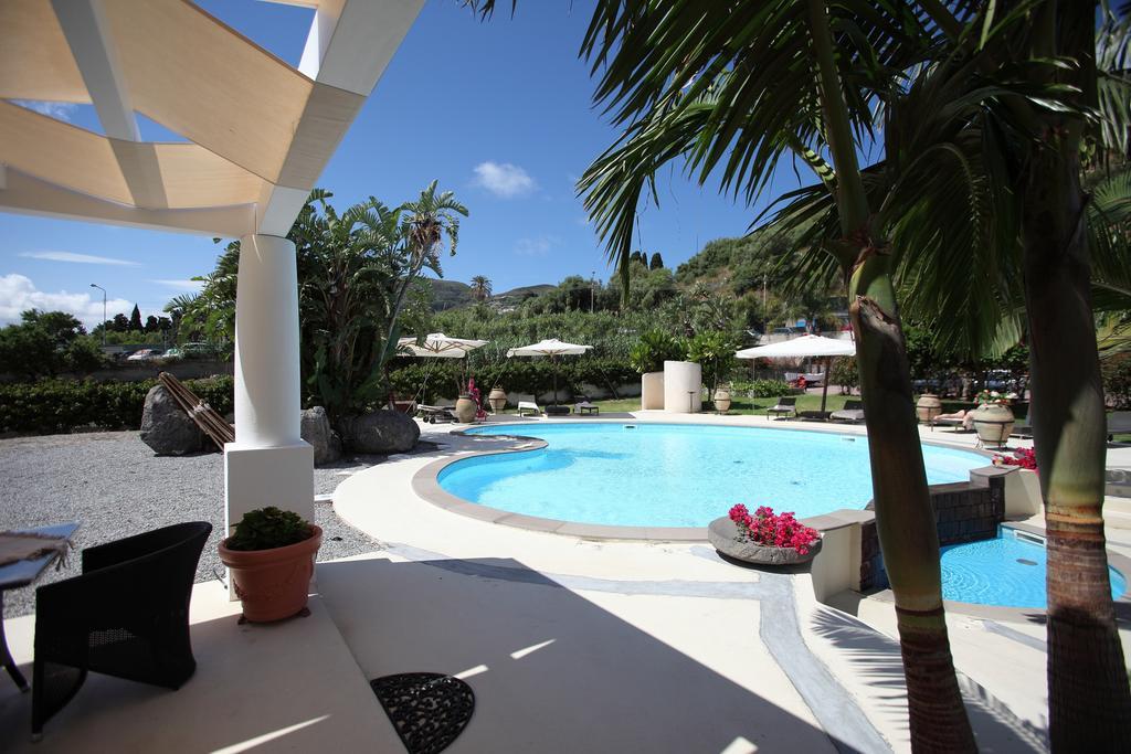 Residence Hotel La Giara Lipari  Zewnętrze zdjęcie
