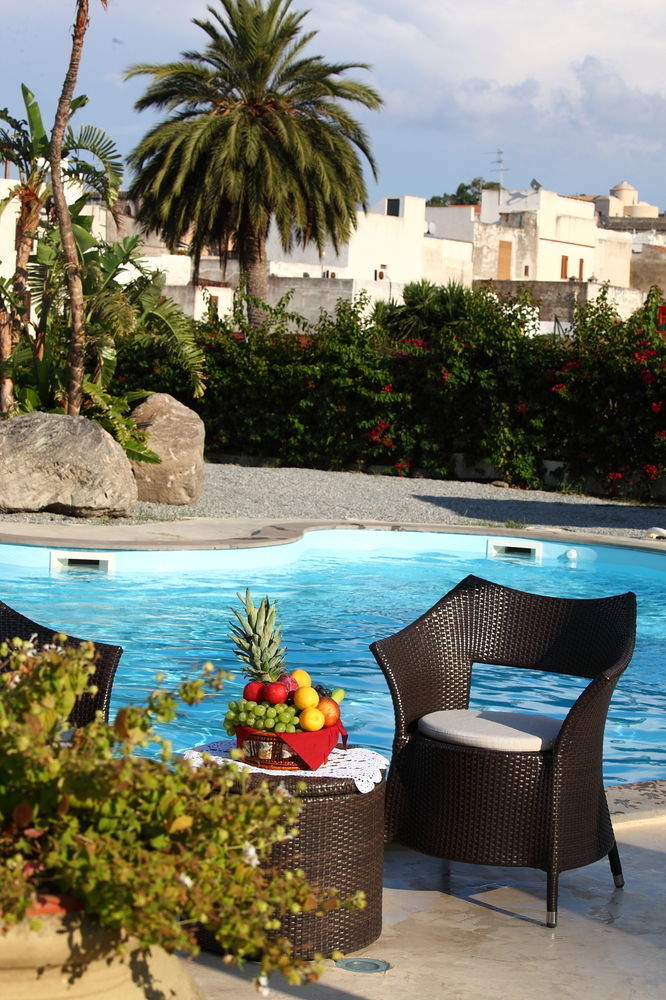 Residence Hotel La Giara Lipari  Zewnętrze zdjęcie