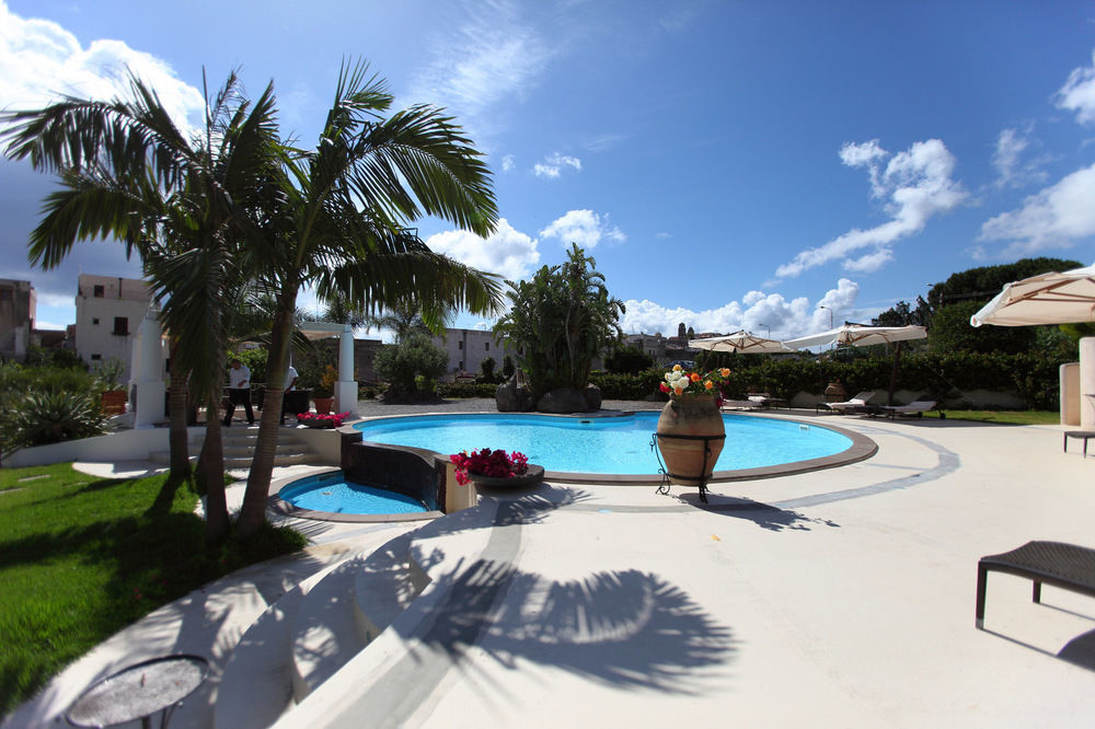 Residence Hotel La Giara Lipari  Zewnętrze zdjęcie