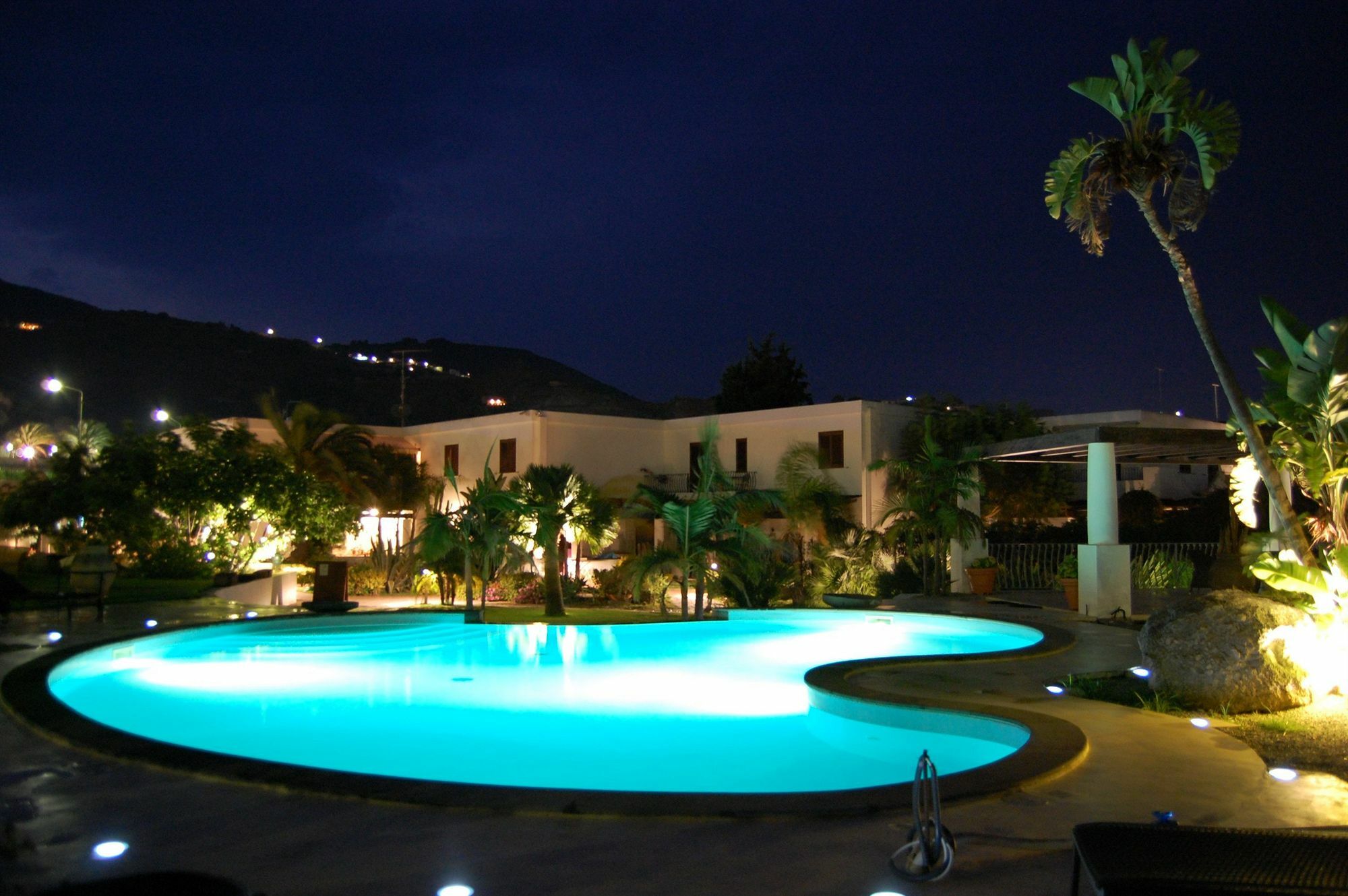 Residence Hotel La Giara Lipari  Zewnętrze zdjęcie